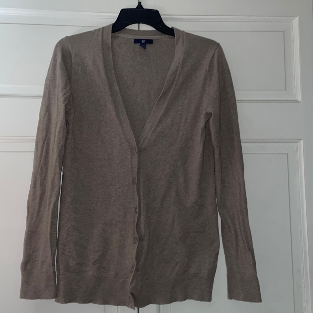 Gap cardigan